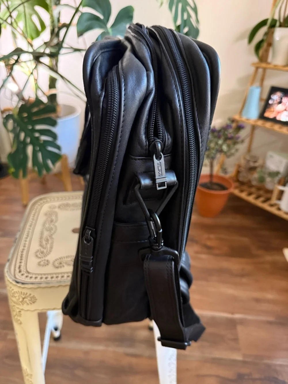 Tumi Large Black Leather Briefcase Travel Bag - Classic Men’s Work Bag